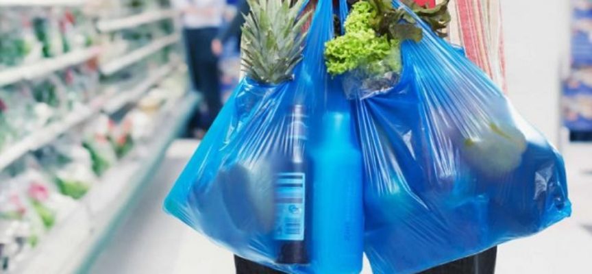 Η Βοστώνη απαγόρευσε τις πλαστικές σακούλες σε μια προσπάθεια περιορισμού της πλαστικής ρύπανσης
