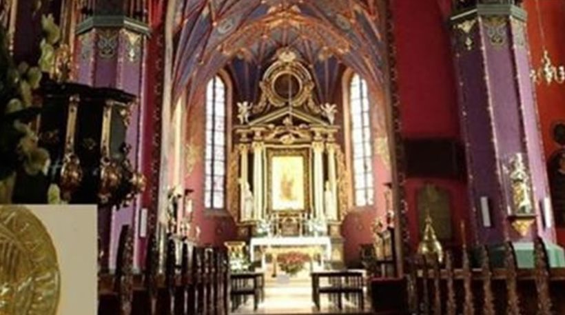 Πολωνία: Εντοπίστηκαν 480 χρυσά νομίσματα και άλλα 200 αντικείμενα στον καθεδρικό του Μπίντγκοζ