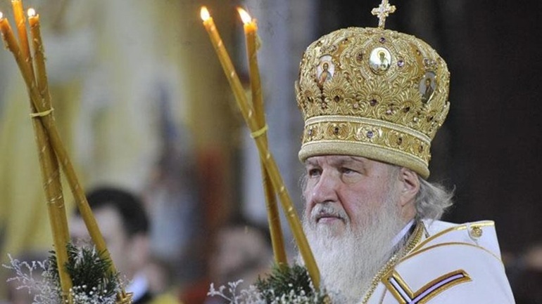 Εγκαινίασε το Χριστουγεννιάτικο δένδρο στο Κρεμλίνο ο Πατριάρχης Μόσχας και Πασών των Ρωσιών Κύριλλος