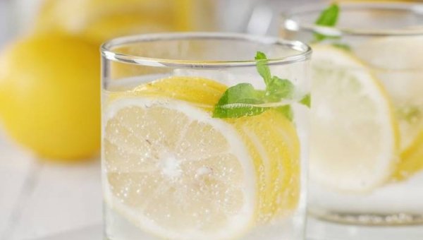 Το θαυματουργό λεμόνι: Διαβάστε ποιες ασθένειες καταπολεμά