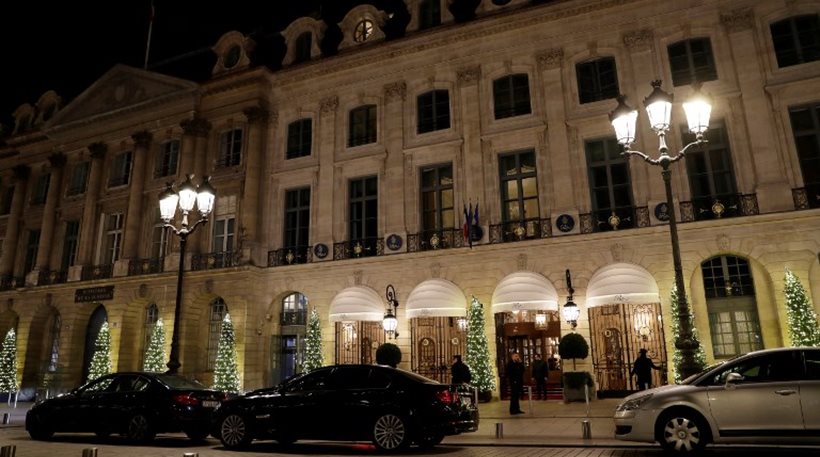 Ανθρωποκυνηγητό έχουν εξαπολύσει οι γαλλικές αρχές για τον εντοπισμό των δύο ληστών του ξενοδοχείου Ritz του Παρισιού