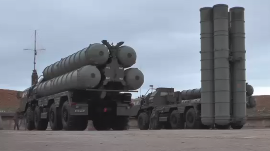 «Γεμίζουν» με S-400 την Κριμαία οι Ρώσοι: Ανέπτυξαν νέα πυροβολαρχία (βίντεο)