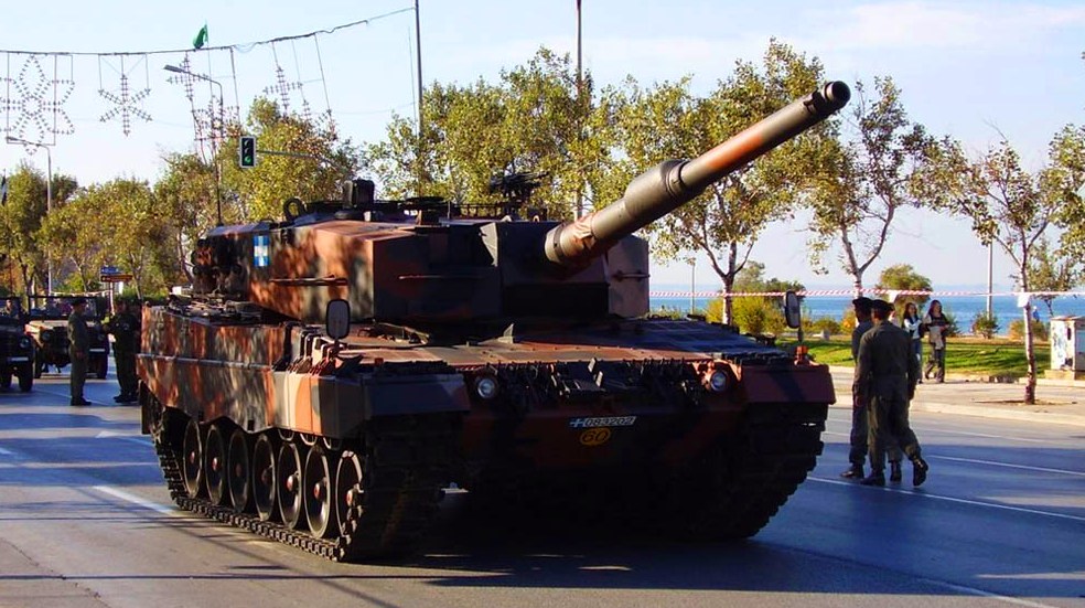 «Εδώ το καλό leasing»: Πουλάμε με χρονομίσθωση 183 Leopard-2A4 για να… θωρακίσουμε (!) τα υπόλοιπα!