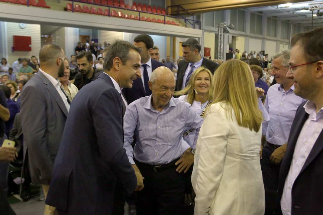 Αλλού το συλλαλητήριο και αλλού ο πρόεδρος: Σκι στην Κορινθία ο Κυριάκος Μητσοτάκης