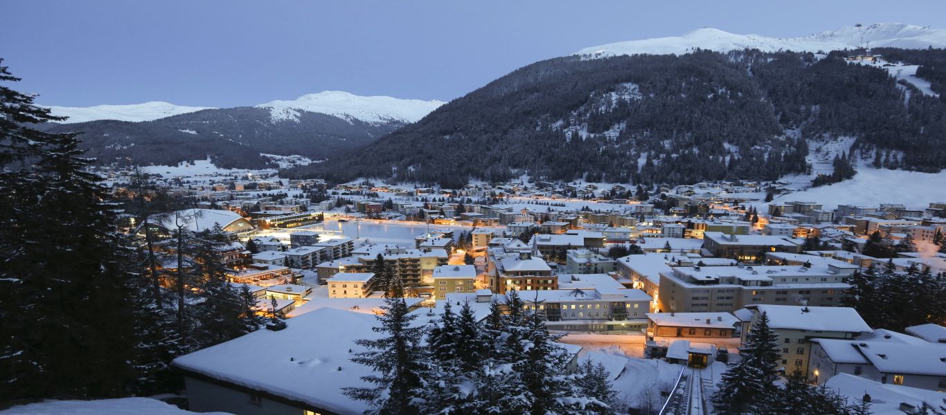 Ελβετία: Σε κατάσταση συναγερμού το Νταβός – Κινδυνεύει από… χιονοστιβάδες το Παγκόσμιο Οικονομικό Φόρουμ