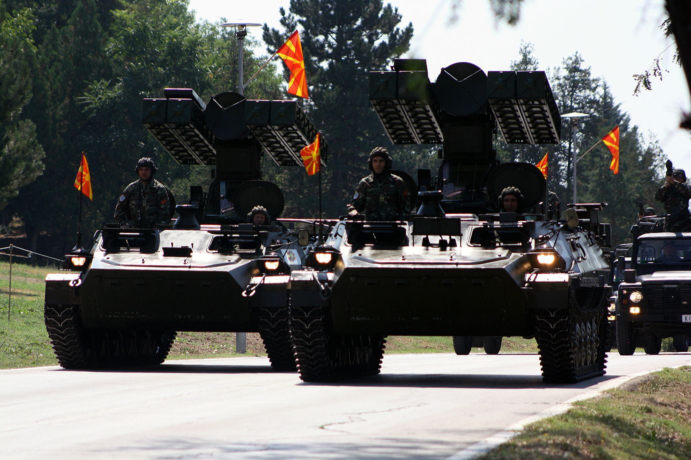 Σκόπια: Ποια η ισχύς των Ενόπλων Δυνάμεων της γείτονος χώρας; – Μπορεί να προκαλέσει «εκπλήξεις»; (βίντεο)