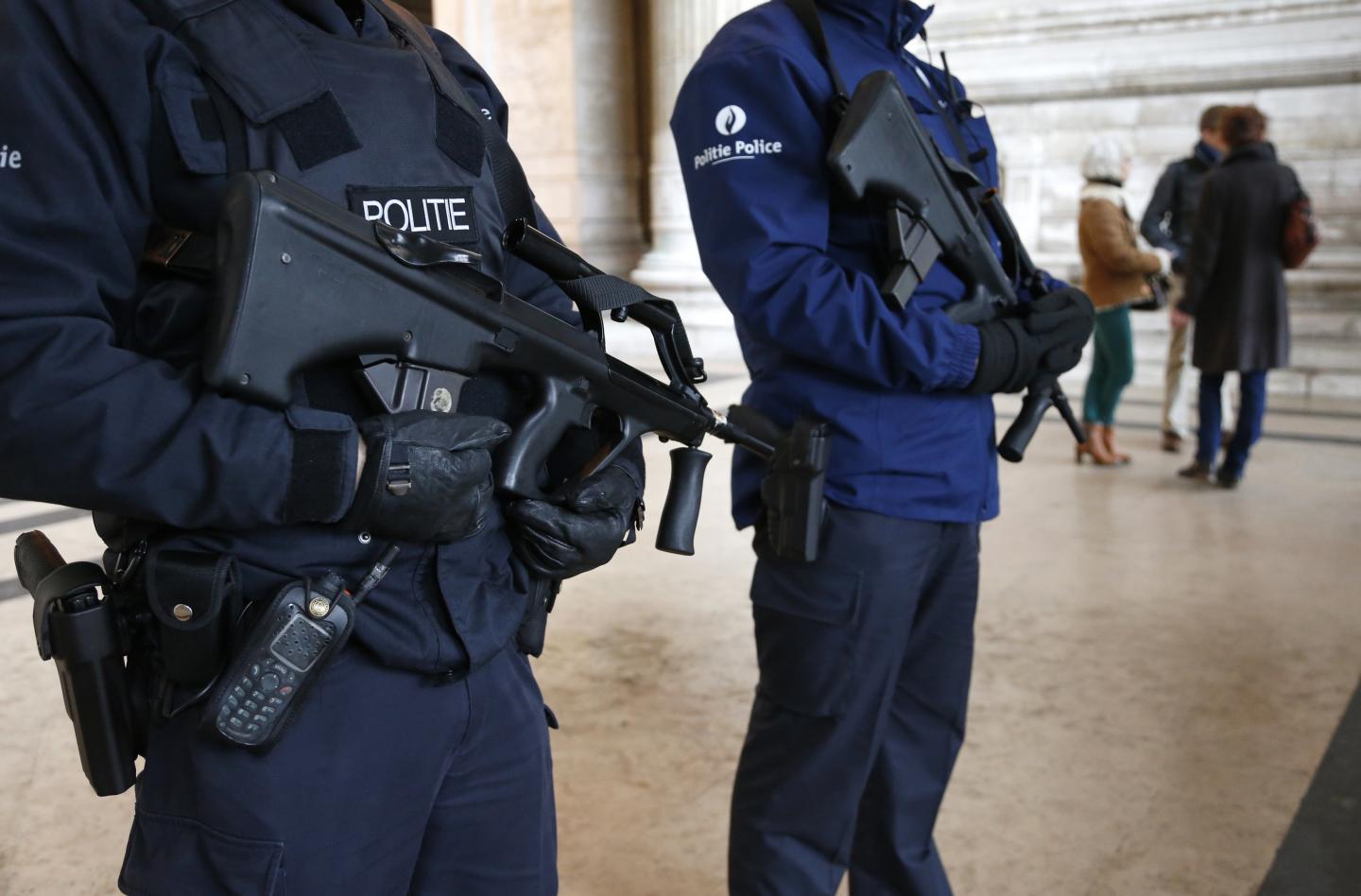 Γάνδη: Αστυνομικοί πυροβόλησαν ένα οπλισμένο άνδρα με μαχαίρι