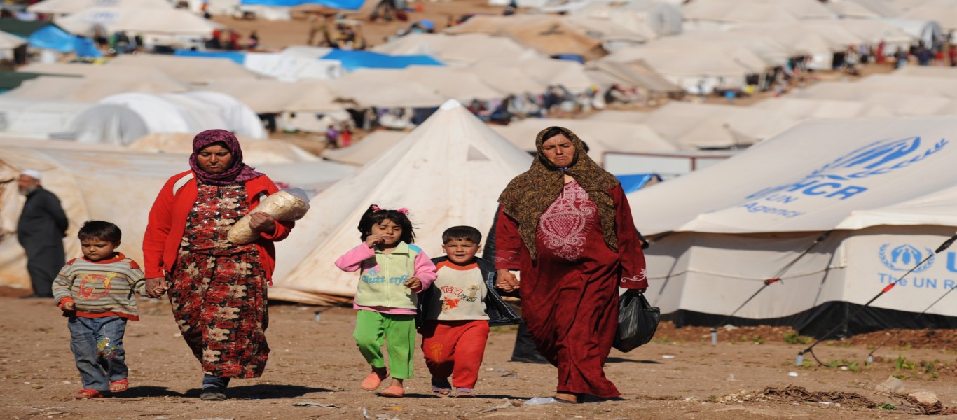 Συρία: Κατά χιλιάδες φεύγουν οι πολίτες της Αφρίν λόγω των τουρκικών επιθέσεων