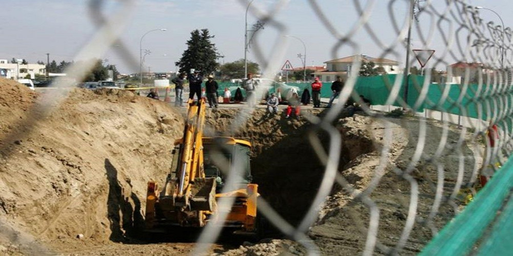 95χρονη Τουρκοκύπρια υπέδειξε 36 ομαδικούς τάφους αγνοουμένων και ύστερα πέθανε