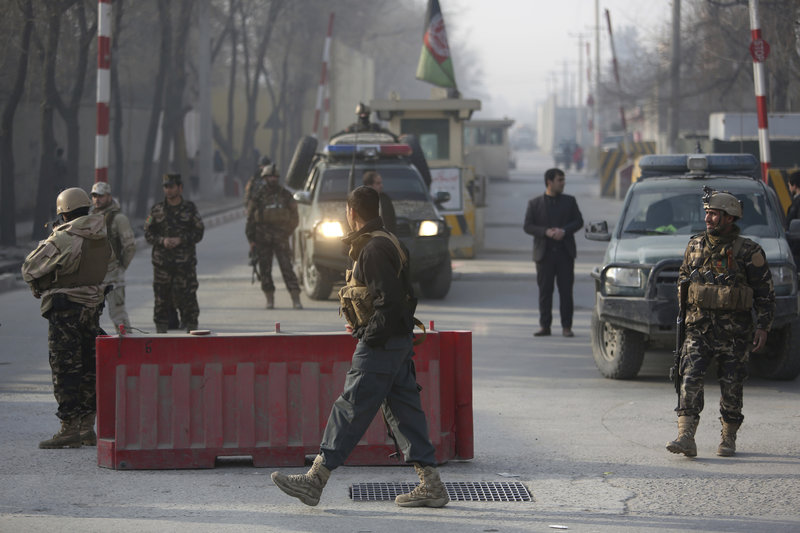 Αφγανιστάν: Ισχυρή έκρηξη στην περιοχή των πρεσβειών στην Καμπούλ – Πάνω από 40 νεκροί & 140 τραυματίες (βίντεο) (upd)