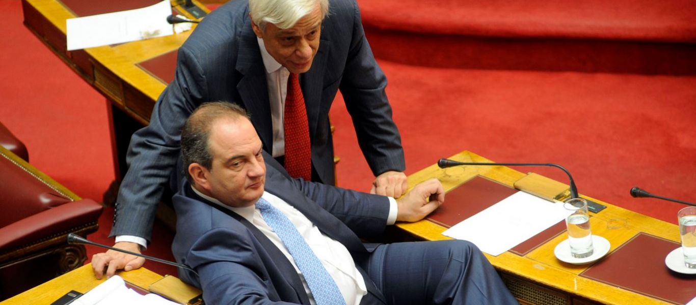 Οικογενειακό γεύμα Πρ. Παυλόπουλου-Κ. Καραμανλή στο σπίτι του πρώην Πρωθυπουργού