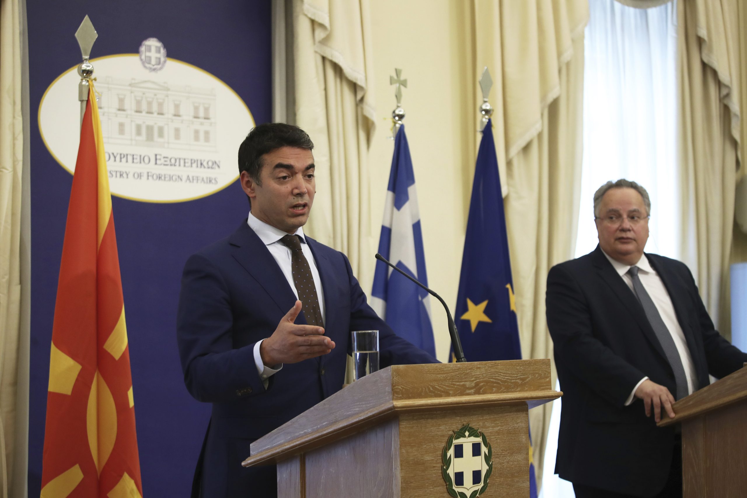 «Σαλτάρησε» ο Ν.Κοτζιάς – Δηλώνει «Μέγας Αλέξανδρος»: «Θα λύσουμε το Σκοπιανό όπως λύθηκε ο γόρδιος δεσμός»!