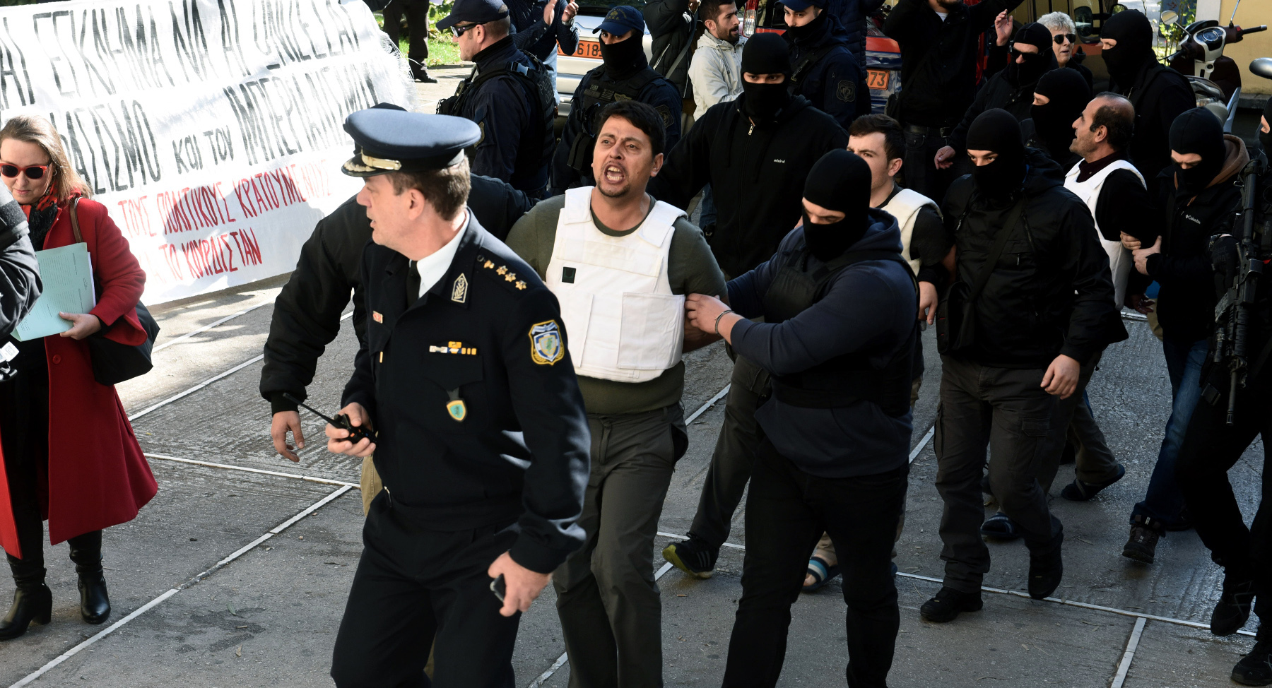 Νέα επιδείνωση στις ελληνο-τουρκικές σχέσεις – Άγκυρα: «Τα ελληνικά δικαστήρια προστατεύουν τρομοκράτες»!