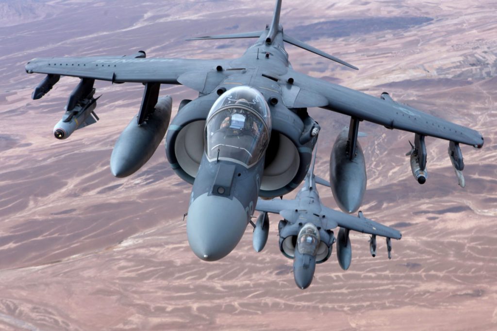 AV-8B Harrier ή όταν ένα αεροπλάνο μπορεί να κινηθεί όπως ένα ελικόπτερο (βίντεο)