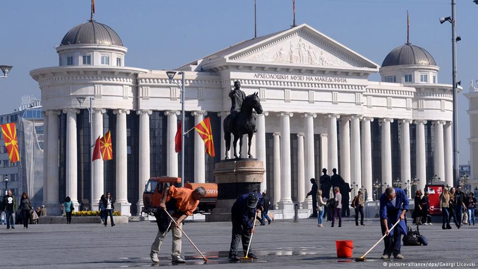 Κοινή δήλωση πρώην πρεσβευτών της Ελλάδας για το Σκοπιανό