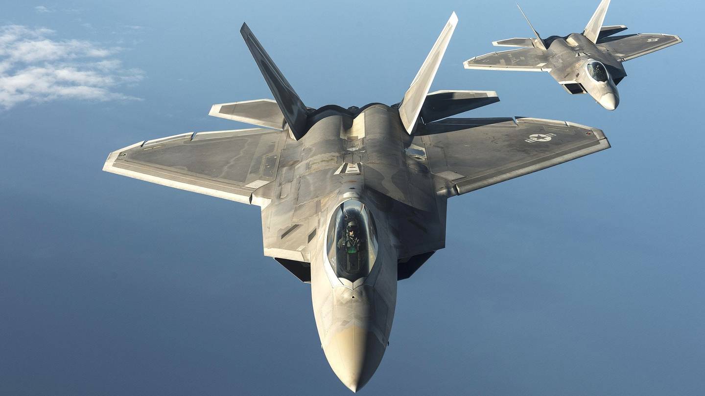 Η αμερικανική Αεροπορία θέλει τα F-22 επιχειρησιακά μέχρι το 2060!