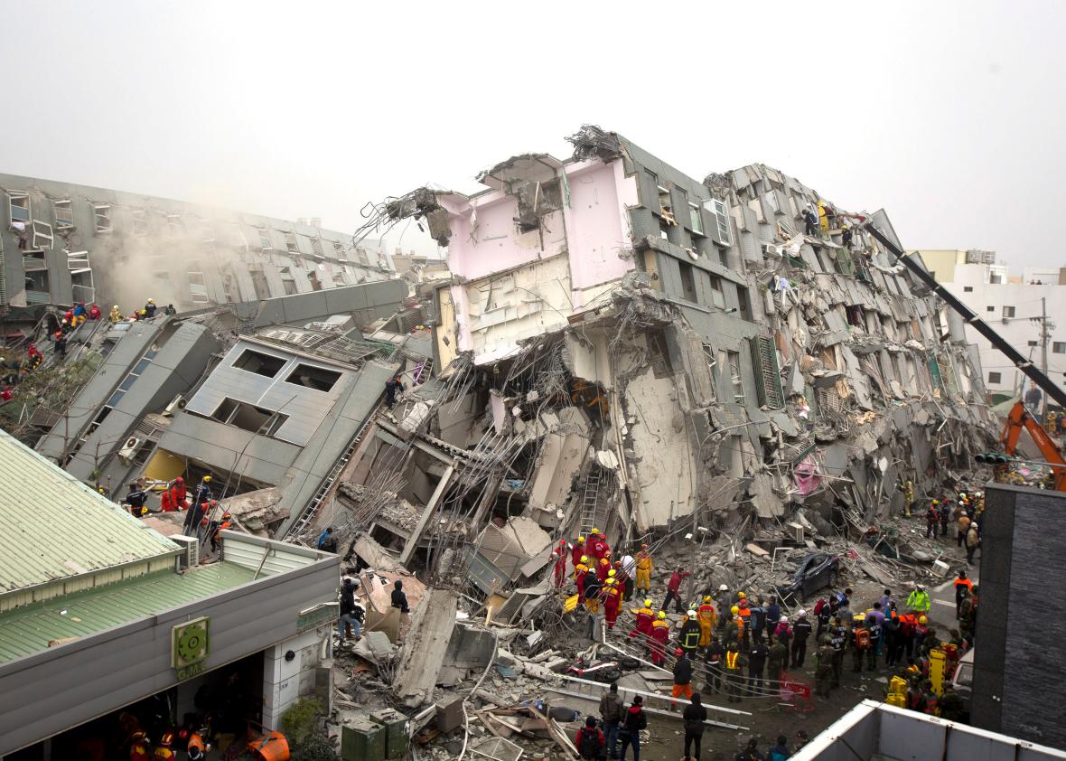 Ταϊβάν: Πάνω από 7 νεκροί και 67 αγνοούμενοι μετά τον σεισμό των 6,4 Ρίχτερ