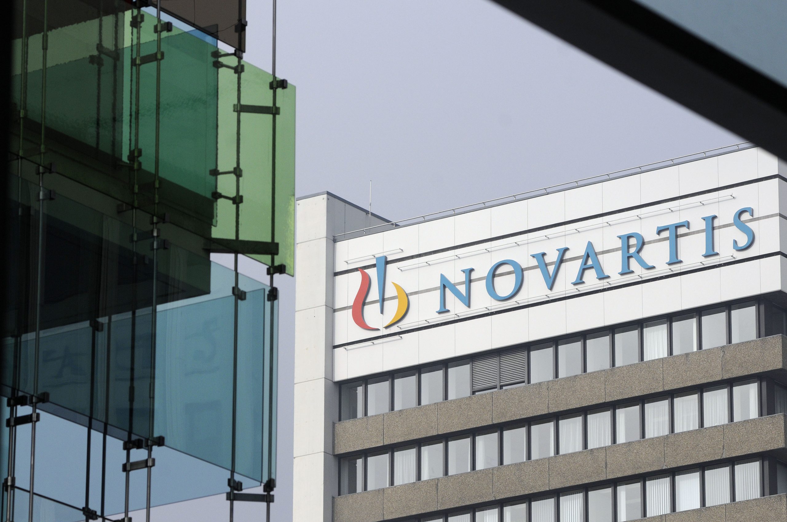 Υπάρχουν βίντεο και ηχογραφημένα μηνύματα για Novartis αλλά για ποιους;