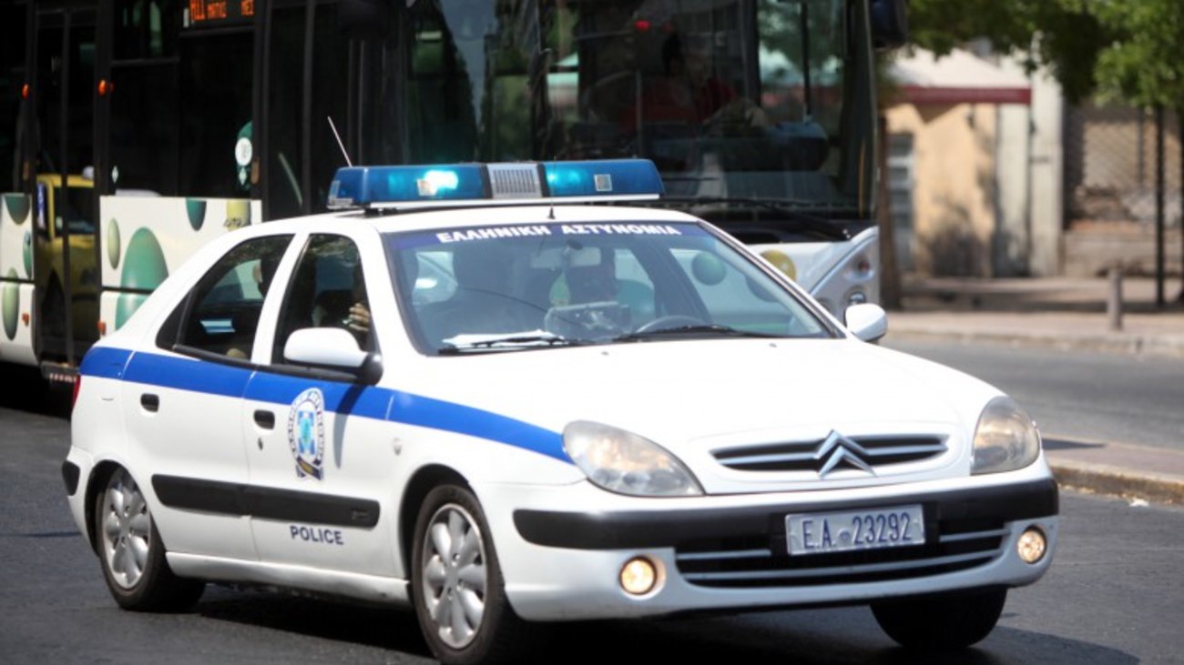 Φλώρινα: Σύλληψη Αλβανού που φόρτωνε χασίς