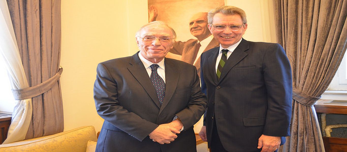 Συνάντηση Β. Λεβέντη με Τ. Πάιτ για το Σκοπιανό: «Αν το νέο όνομα έχει τη λέξη Μακεδονία θα βλάψει και τις ΗΠΑ»