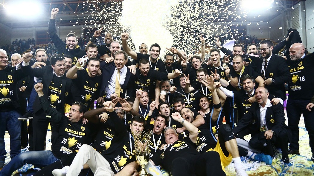 «Και ξανά-ξανά έγινε Βασίλισσα»: Νίκη της ΑΕΚ επί του Ολυμπιακού με 88-83 στον τελικό του Κυπέλλου