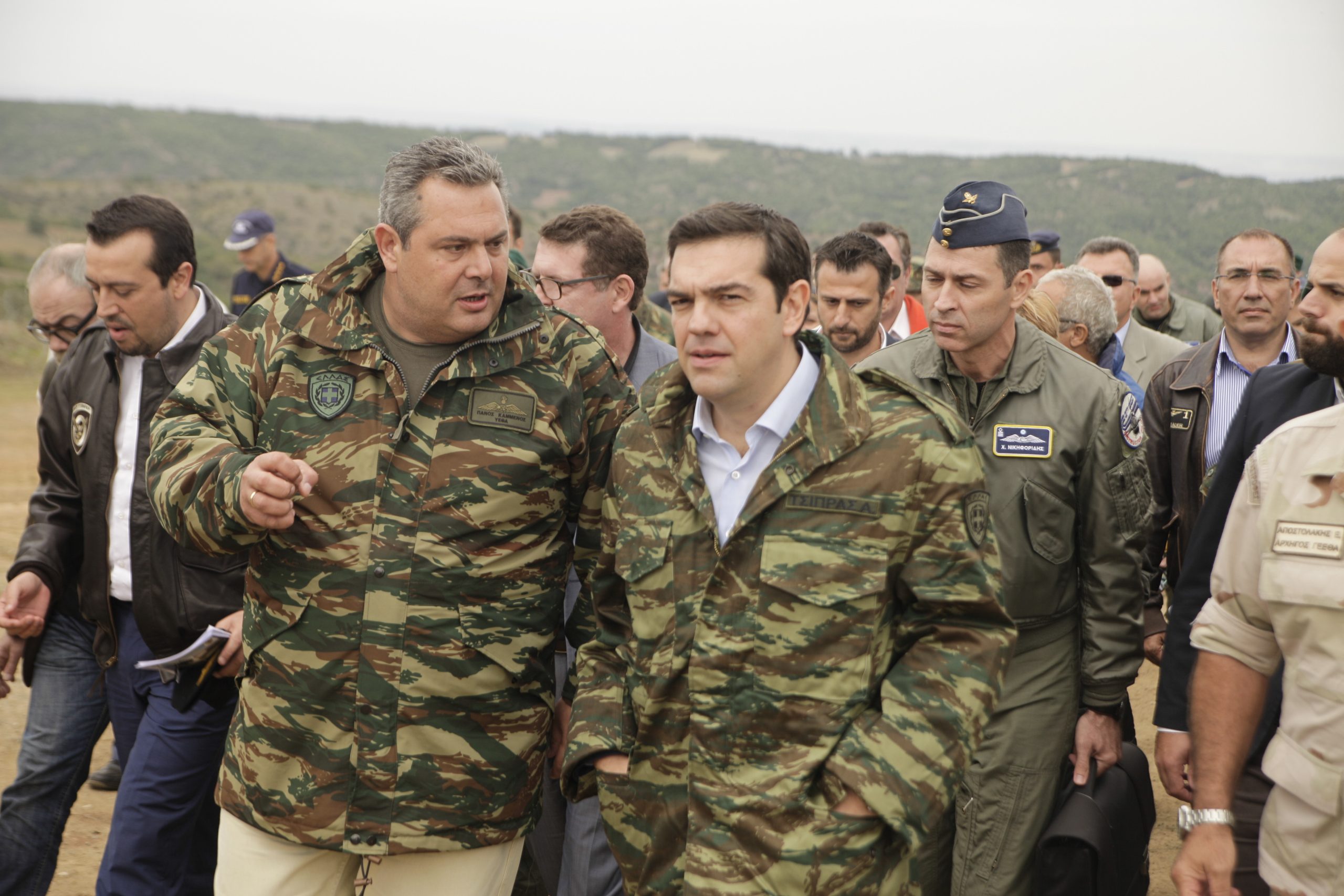 Συνάντηση Α.Τσίπρα-Π.Καμμενου στην Σκύρο – Επιθεώρηση στην Σμηναρχία Μάχης και τις συστοιχίες Patriot και Exocet (φωτό)