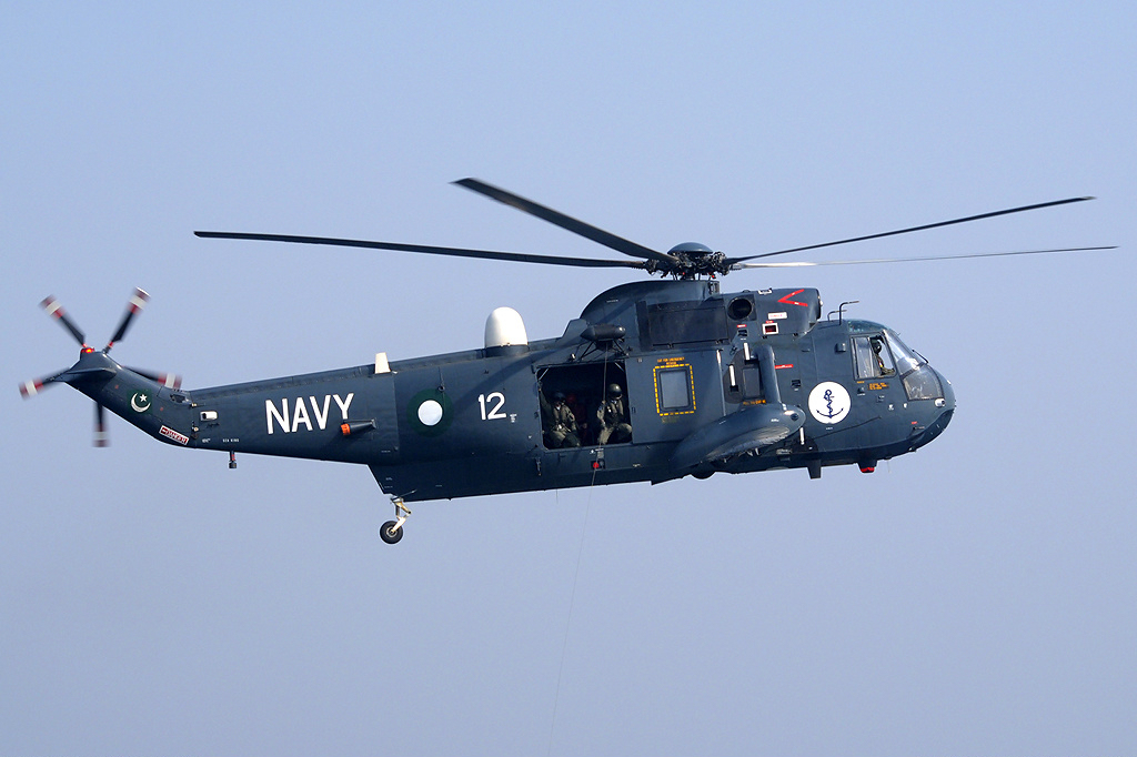 Εκτόξευση ΑΜ39 Exocet από ελικόπτερο του πακιστανικού Ναυτικού