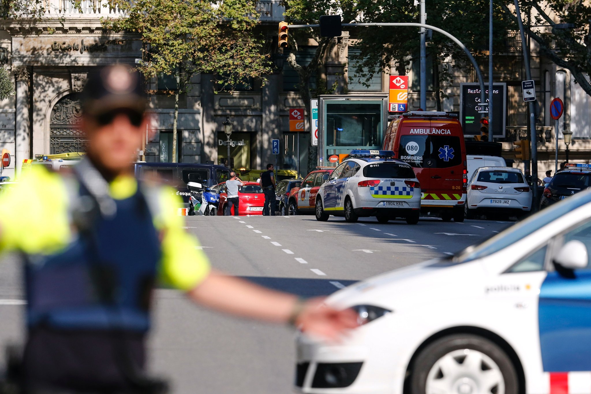 Γαλλία: Σύλληψη 3 ατόμων για την τρομοκρατική επίθεση στη Βαρκελώνη τον προηγούμενο Αύγουστο