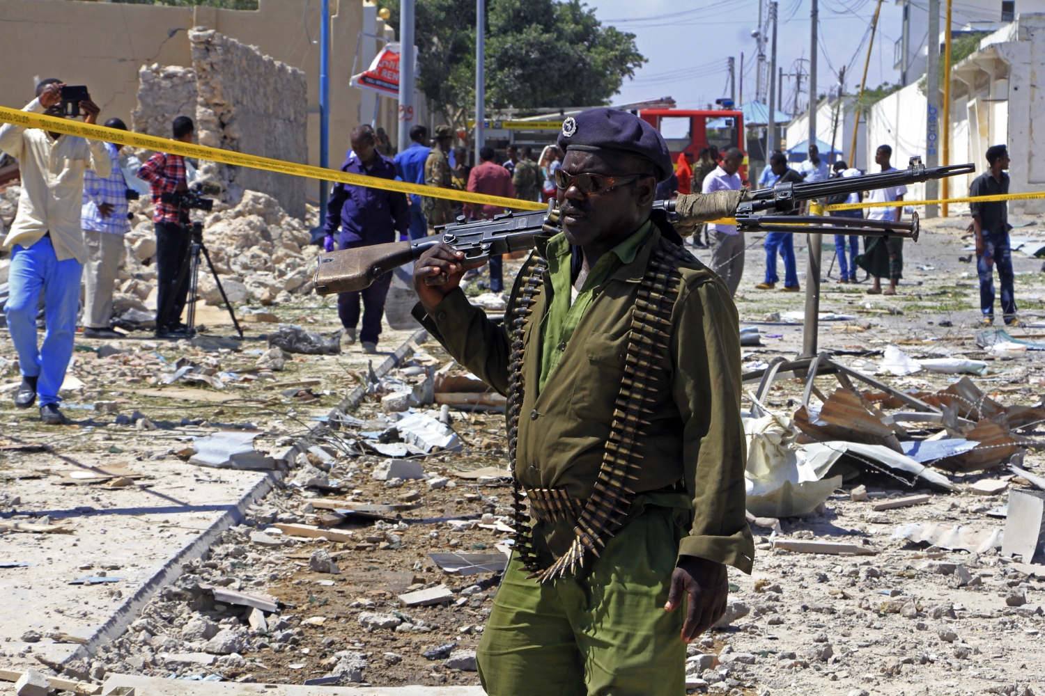 Σομαλία: Αυξάνεται ο αριθμός των νεκρών της βομβιστικής επίθεσης από τζιχανατιστές- 27 νεκροί μέχρι τώρα (βίντεο)