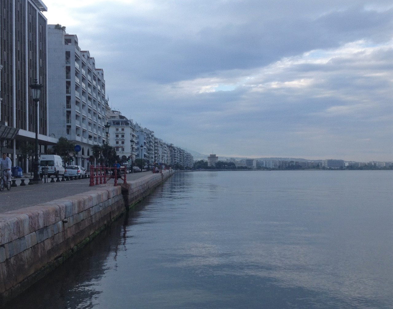 Θαλάσσια ρύπανση στο λιμάνι και σε ακτή της Θεσσαλονίκη