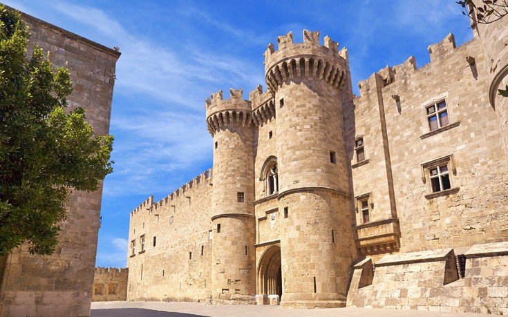 «Ακλόνητα» κάστρα και φρούρια της Ελλάδας (φωτό)