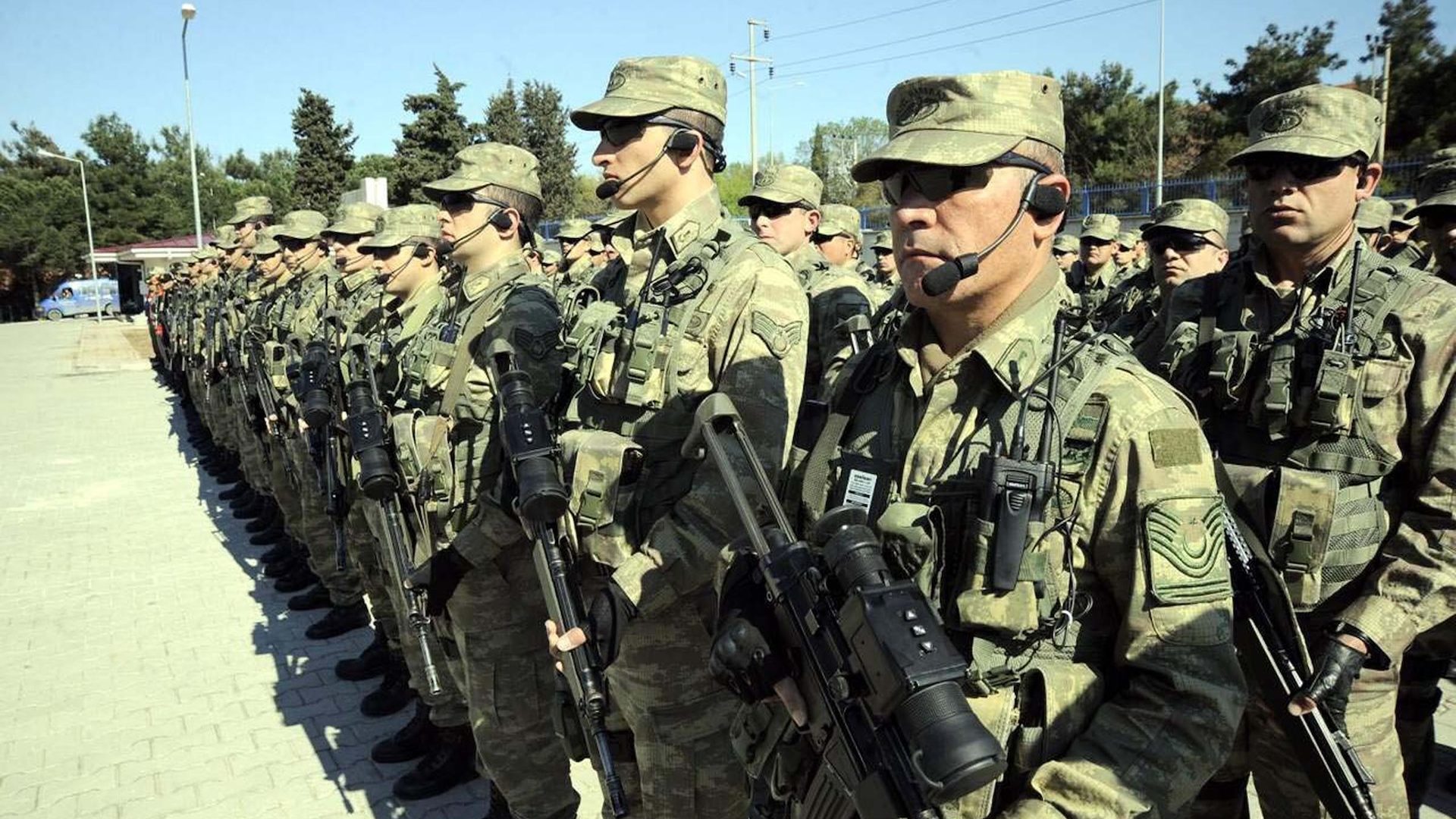 Αναπτύχθηκαν στην Αφρίν μονάδες που αιχμαλώτισαν στον Έβρο τους δύο Έλληνες στρατιωτικούς (βίντεο)