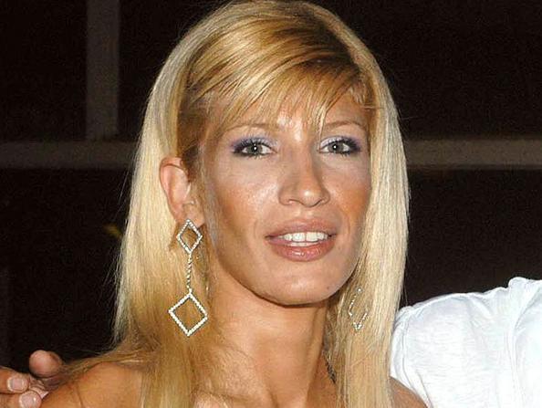 Η Μαίρη Σκόρδου ξεχώρισε από το πρώτο reality της ελληνικής τηλεόρασης και οι μετοχές της ανέβηκαν απότομα. Μετά την αποχώρησή της, δέχεται πρόταση από το star να παρουσι