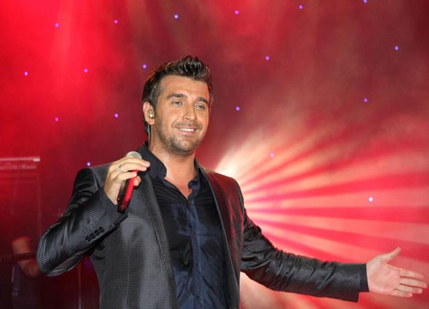 Τι να πούμε για τη λαϊκή καριέρα του Θάνου Πετρέλη μετά το Fame Story 2! 