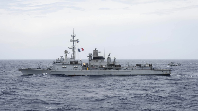 Στα ανοιχτά της Λάρνακας η Φ/Γ αεράμυνας του Γαλλικού Ναυτικού «Jean Bart» (βίντεο)