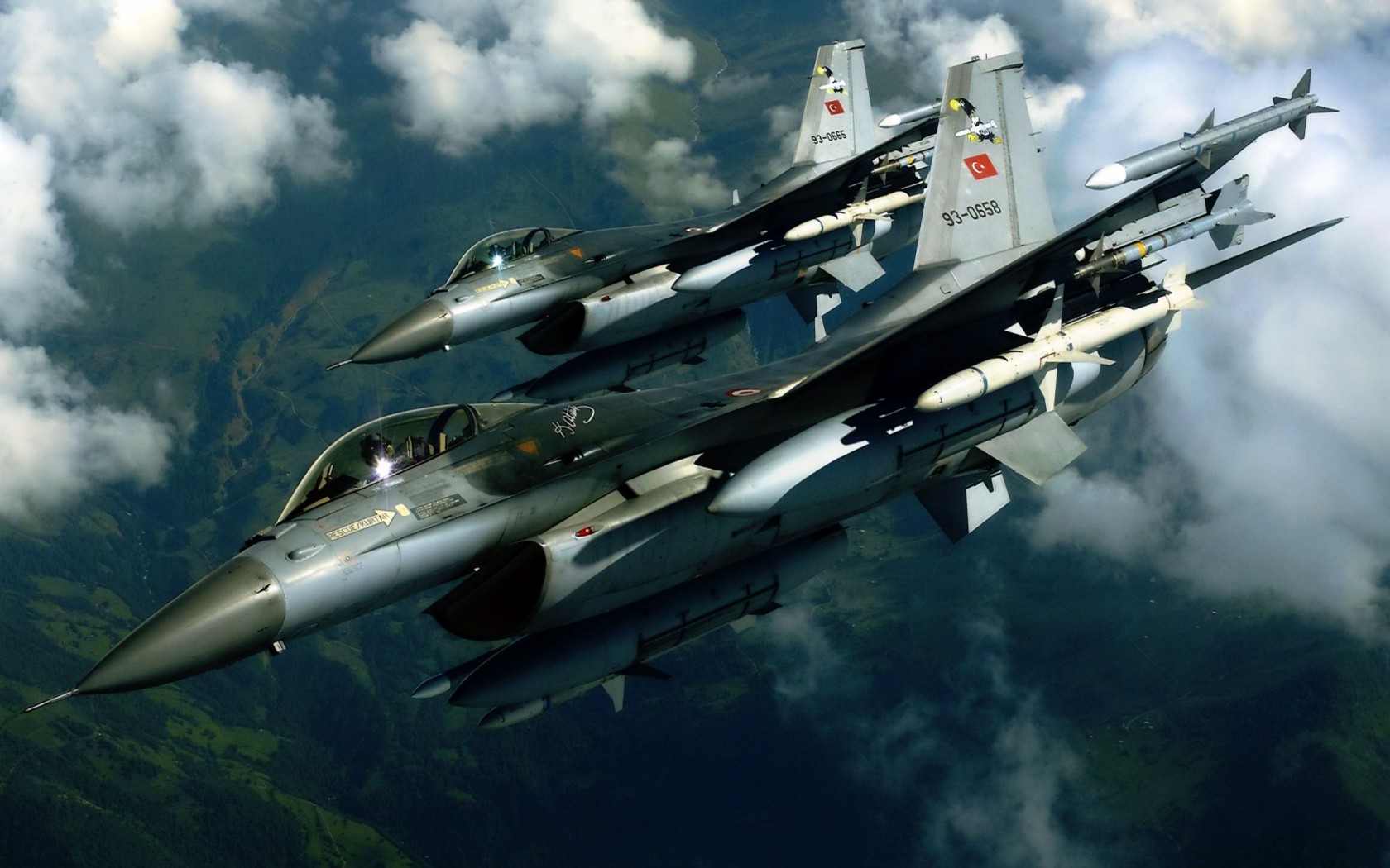 H τουρκική Αεροπορία «σφυροκόπησε» τον συριακό Στρατό – Νεκροί και τραυματίες