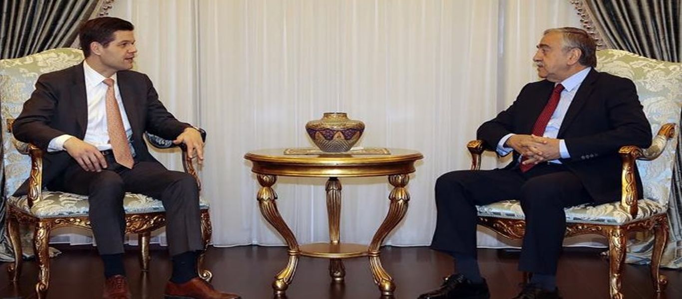 Συνάντηση του Μ. Ακιντζί με τον Αμερικανό υφυπουργό Εξωτερικών στα Κατεχόμενα