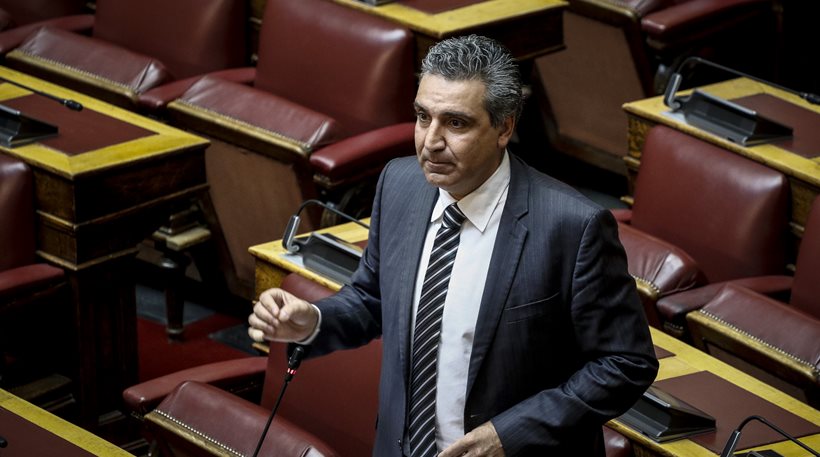 Βουλευτής της Ένωσης Κεντρώων: «Δεν είδα να έχει μαζί του όπλο ο Ι.Σαββίδης»