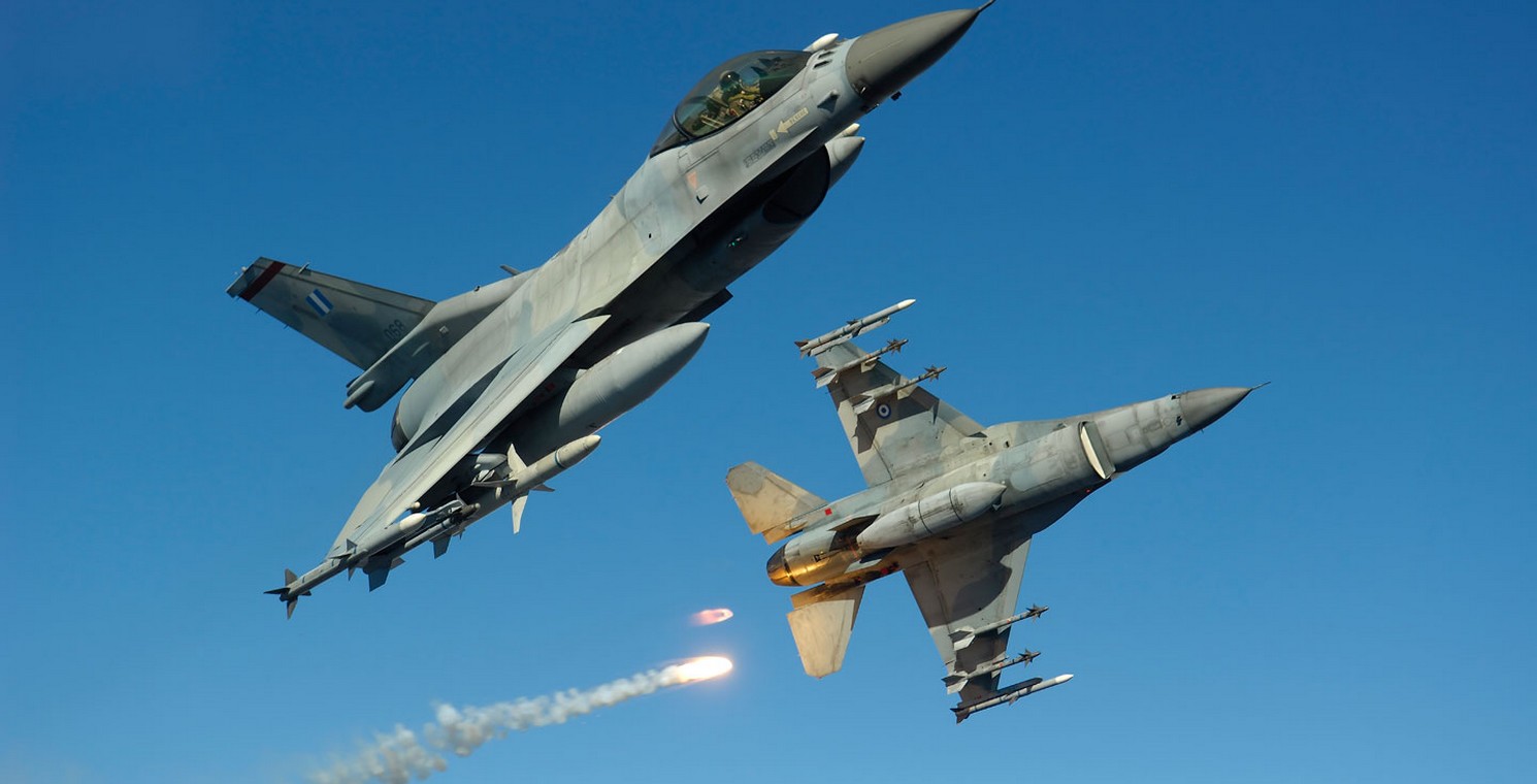 ΓΕΑ: Τα τουρκικά F-16 ήταν «λοκαρισμένα» από μαχητικά της ΠΑ και δεν κατάφεραν να παρενοχλήσουν το ελικόπτερο του Α/ΓΕΣ
