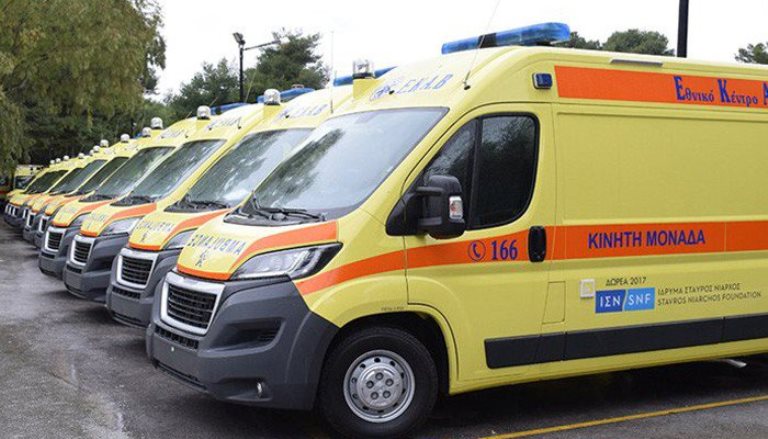 Το Ίδρυμα Νιάρχος δώρισε στο ΕΚΑΒ 143 ασθενοφόρα τύπου PEUGEOT BOXER (φωτό)