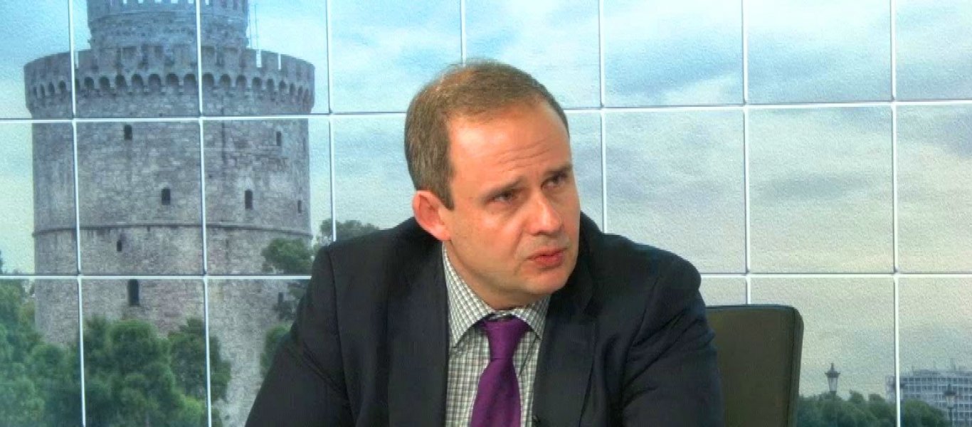 Άρθρο Π. Αδαμίδη: «Στον παγκόσμιο εμπορικό πόλεμο που ξεσπά η Ελλάδα πρέπει να λάβει μέτρα για την επιβίωσή της»