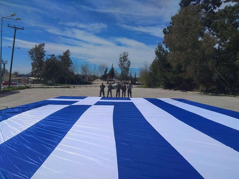 Σημαία 350 μέτρων στην Ηγουμενίτσα- Η μεγαλύτερη της ΒΔ Ελλάδας (φωτό, βίντεο)