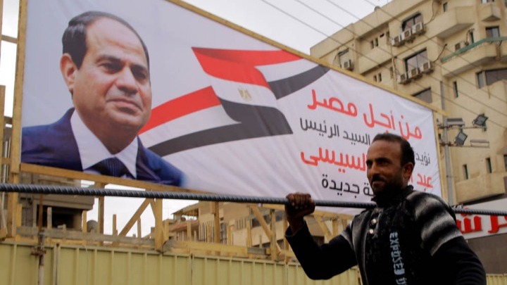 Αίγυπτος: Στις κάλπες για τις προεδρικές εκλογές – Φαβορί ο Άμπντελ Φάταχ αλ Σίσι