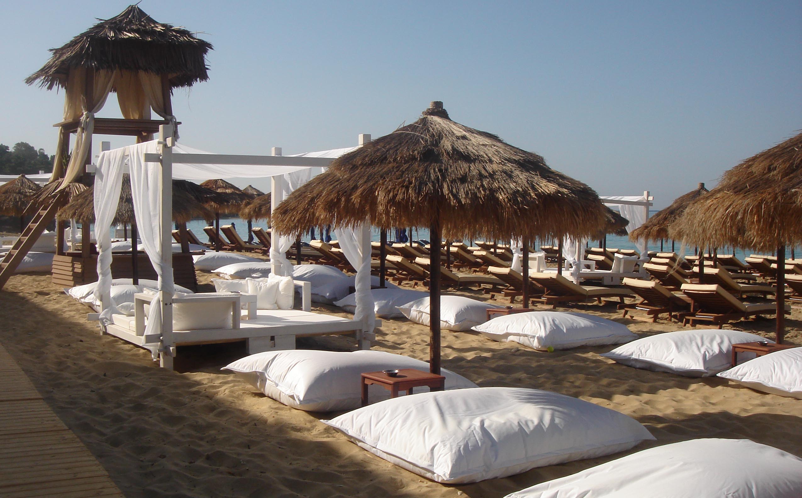 Guardian: 4 από τις 25 καλύτερες παραλίες στην Ευρώπη βρίσκονται στην Ελλάδα