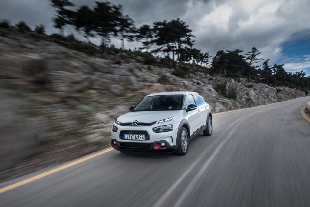 Οδηγούμε επί ελληνικού εδάφους το νέο Citroën C4 Cactus που θέτει νέα δεδομένα στην κατηγορία του