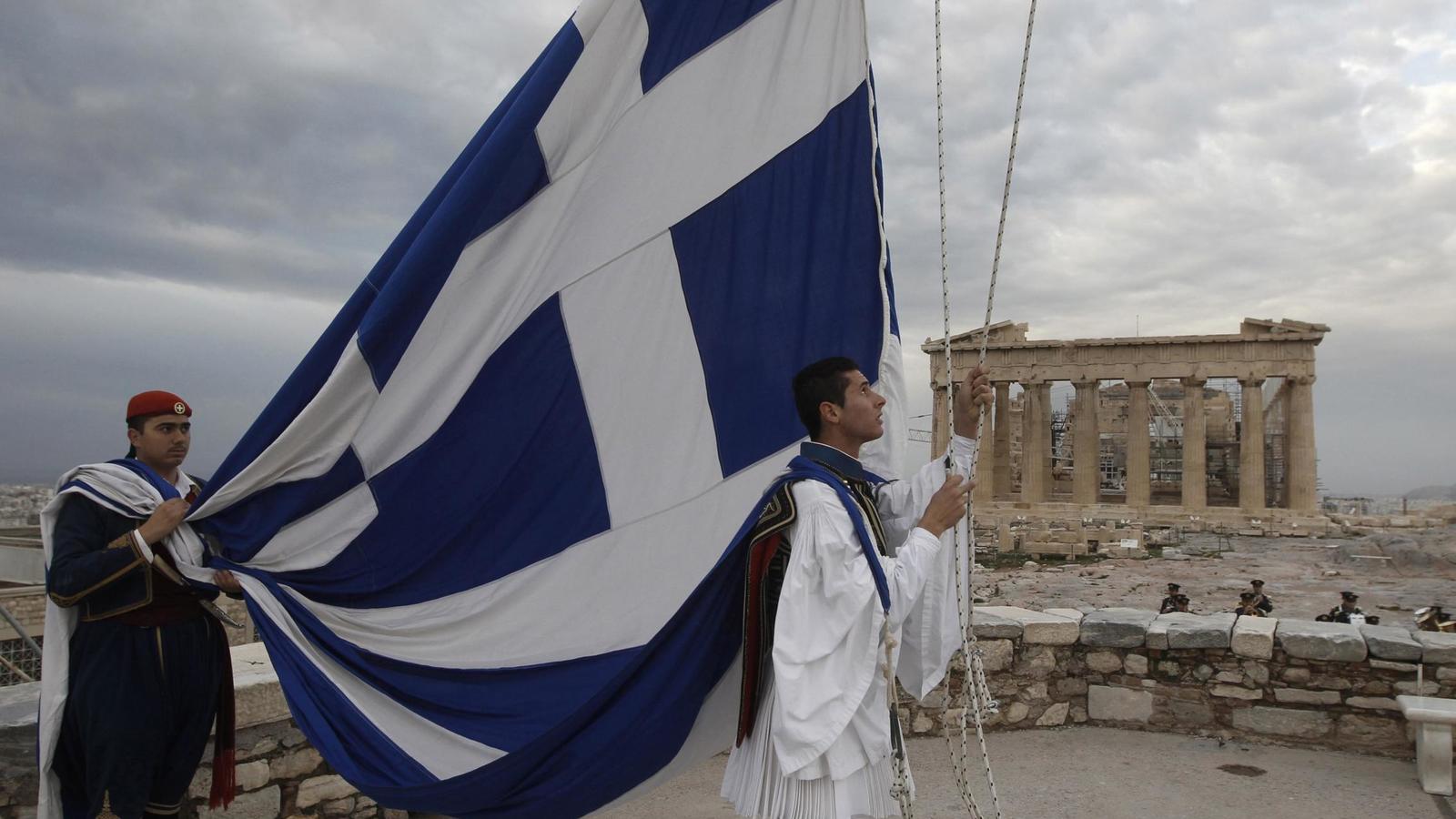 Έρευνα: Οι λέξεις που καθορίζουν τον Ελληνισμό σήμερα – Ποια τα «σύμβολά» του