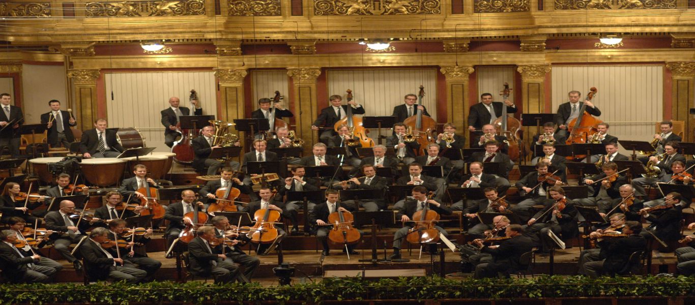 O A. O. Εστράντα θα είναι ο επόμενος διευθυντής της Συμφωνικής Ορχήστρας της Βιέννης