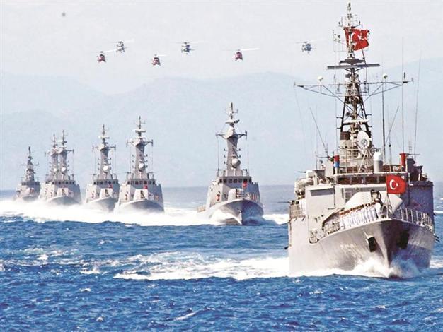 Mεγάλη άσκηση του τουρκικού Ναυτικού στην Μαύρη Θάλασσα (βίντεο)