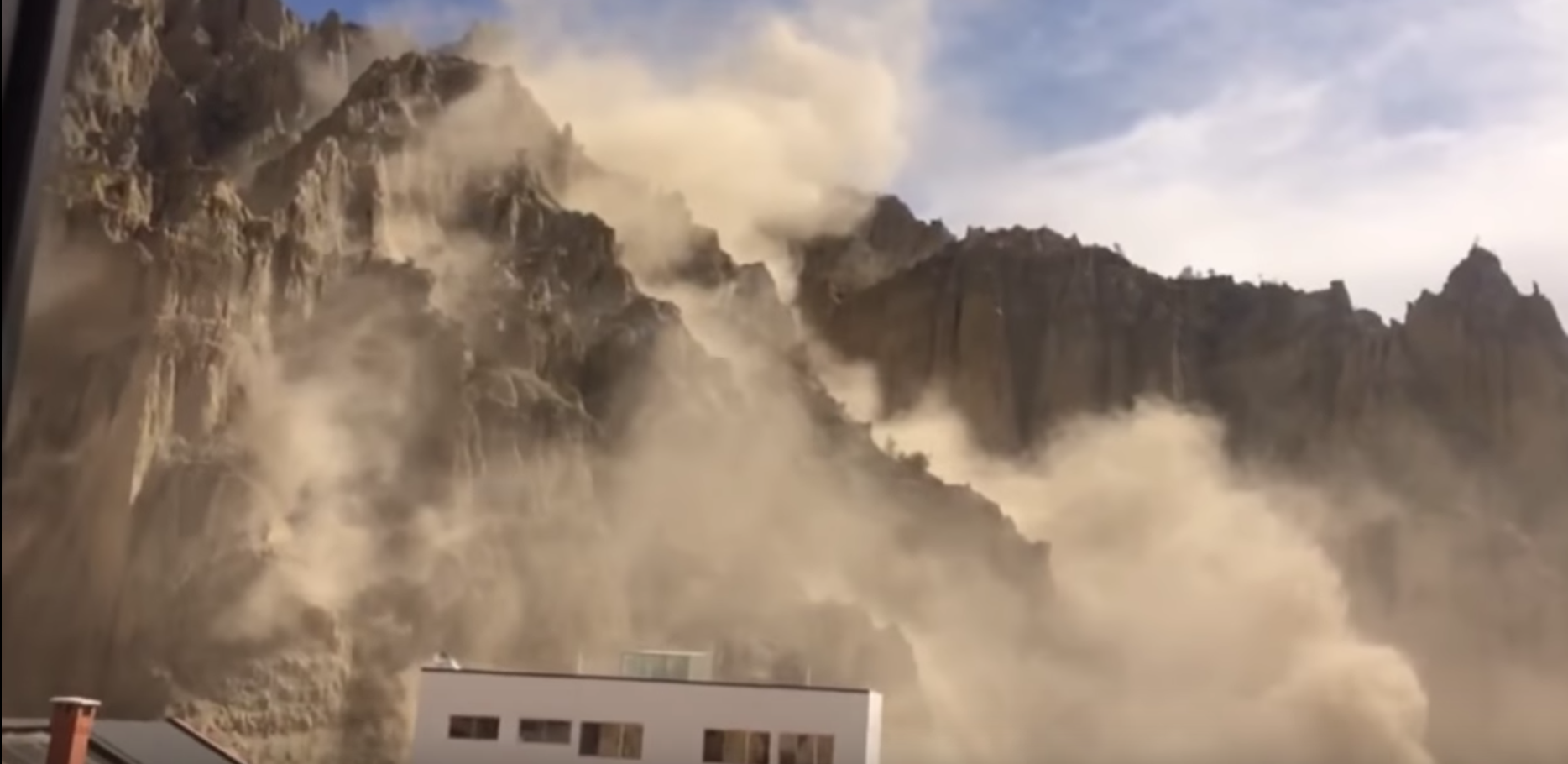 Δείτε βίντεο από σεισμική δόνηση 6,8 Ρίχτερ στην Βολιβία