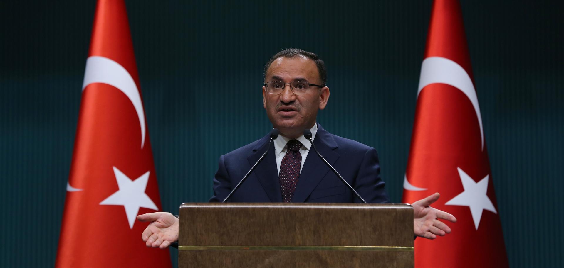 Θράσος Τούρκου αντιπροέδρου Μ.Μπόζνταγ: «Ανίκανοι Έλληνες πολιτικοί προσπαθούν να χαλάσουν τις ελληνοτουρκικές σχέσεις»